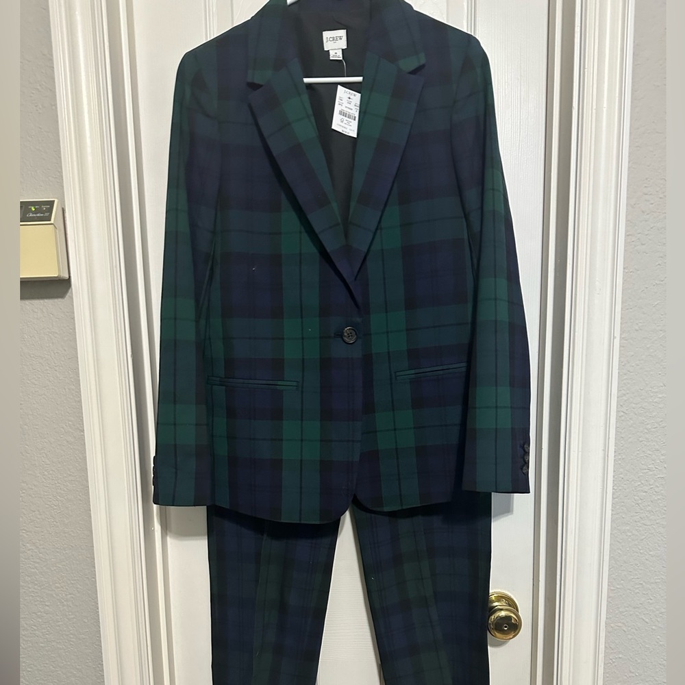 Womens size 8 j crew blazer and pants